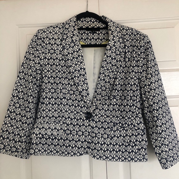Cropped blazer